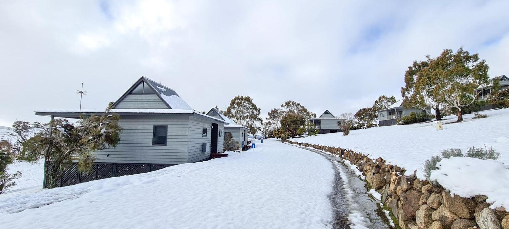 Adventist Alpine Village Jindabyne Esterno foto