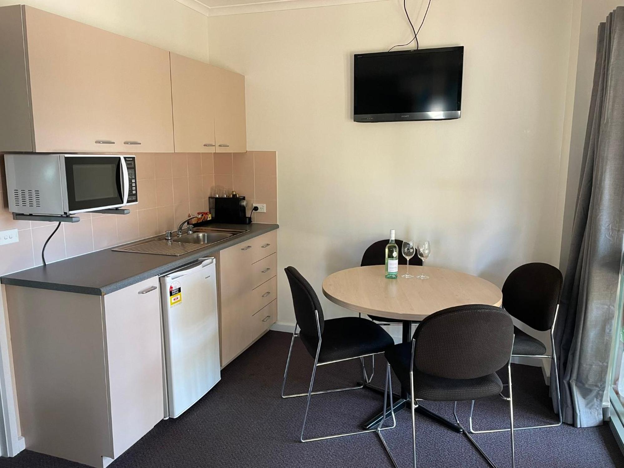 Adventist Alpine Village Jindabyne Esterno foto
